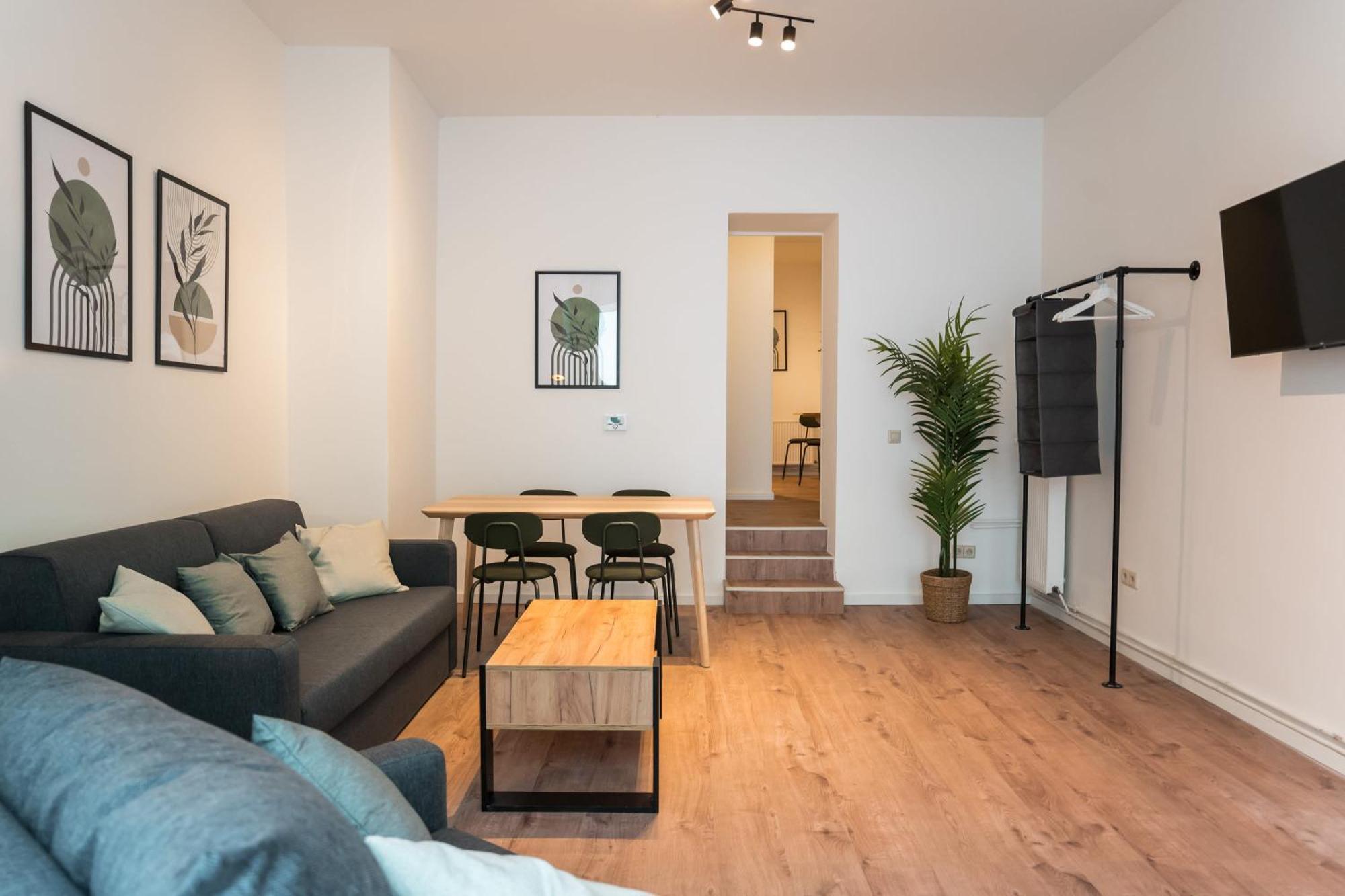 Spacious 1-Bedroom Apartment In Kreuzberg Berlin Extérieur photo